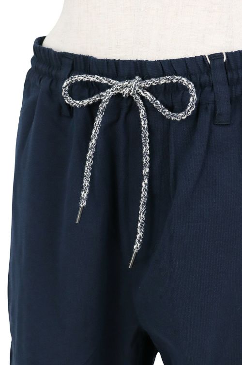 ロサーセンのロングパンツ
