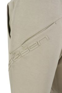 ロサーセンのハーフパンツ
