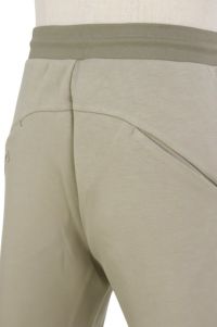 ロサーセンのハーフパンツ