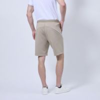 ロサーセンのハーフパンツ