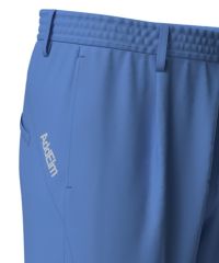 ピンのパンツ