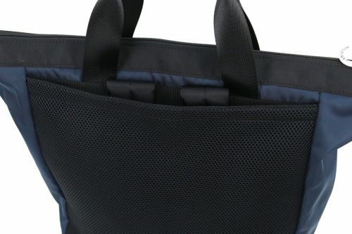 トミーヒルフィガーゴルフのボストンバッグ