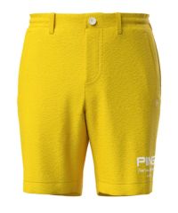 ピンのパンツ
