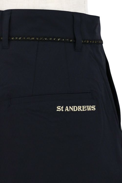 セントアンドリュースのショートパンツ