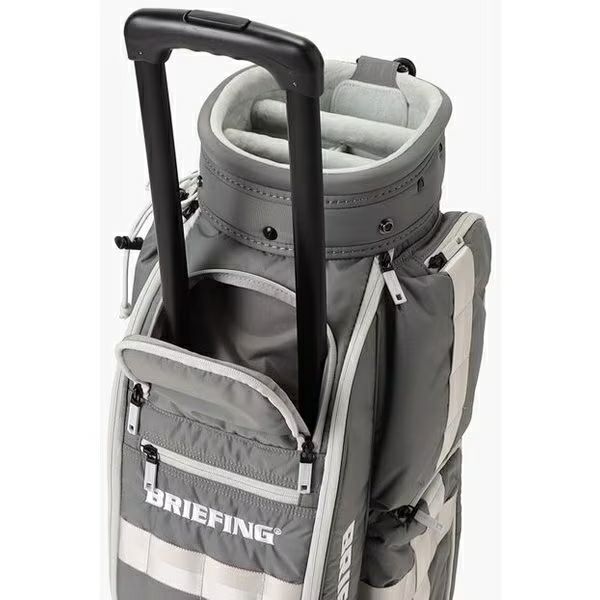 ブリーフィングゴルフのキャディバッグ