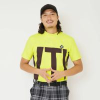 ヴィトゥエルブゴルフのハイネックシャツ