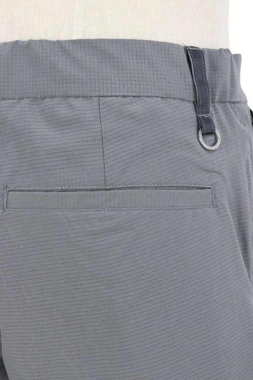 クアルトユナイテッドのパンツ