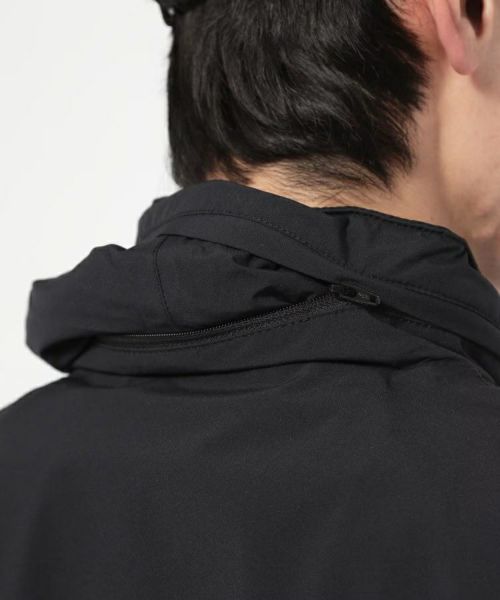 アダバットのレインウェア