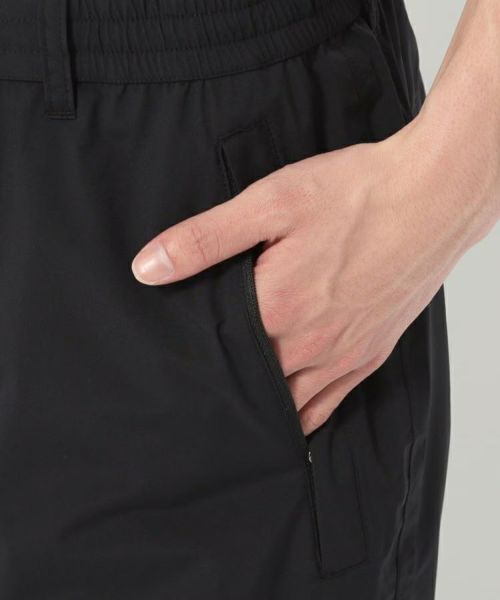 アダバットのレインパンツ