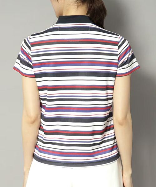アダバットのハイネックシャツ