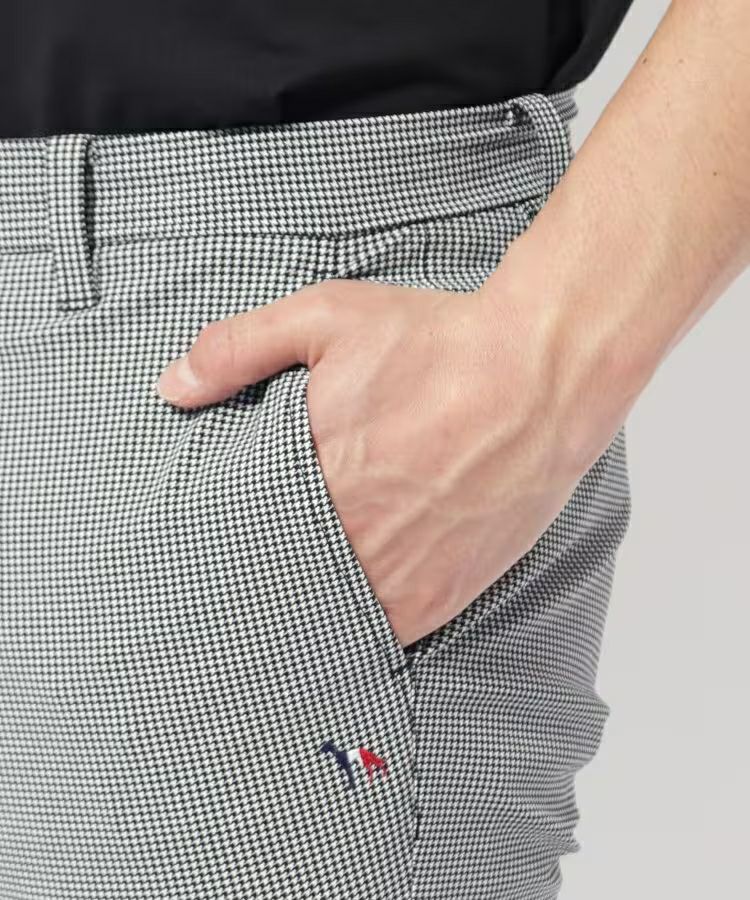 アダバットのパンツ