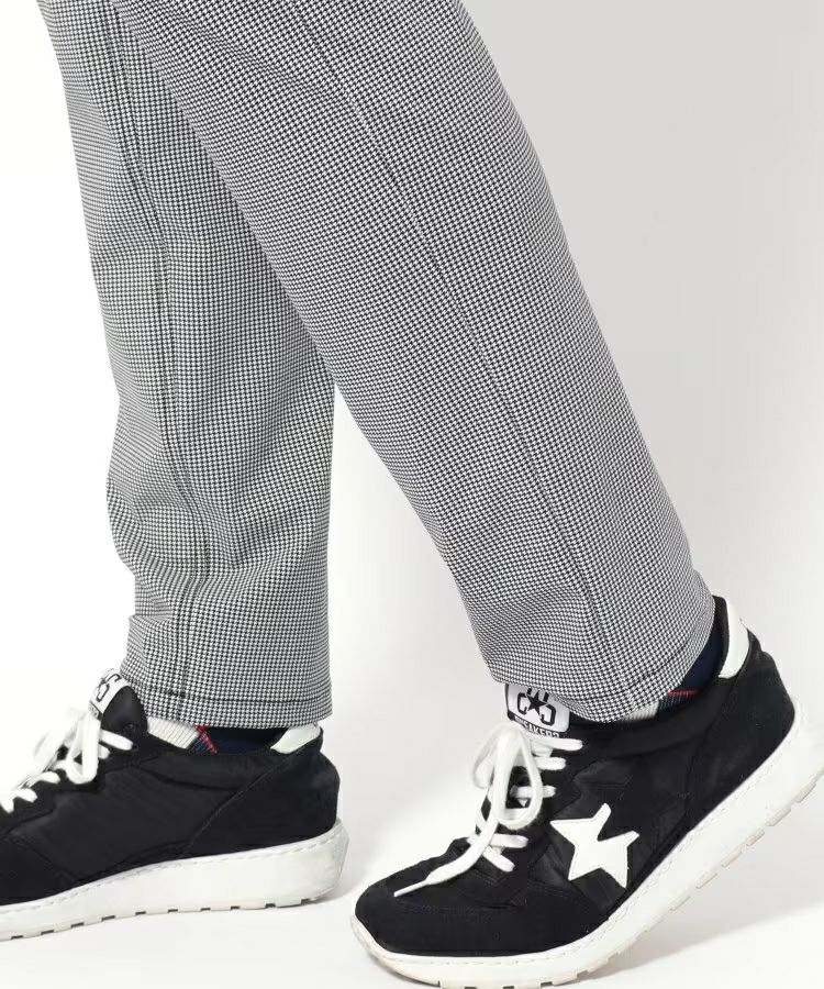 アダバットのパンツ