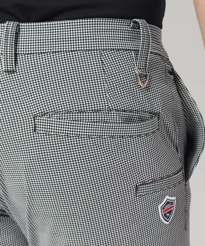 アダバットのパンツ