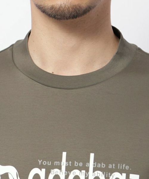 アダバットのＴシャツ