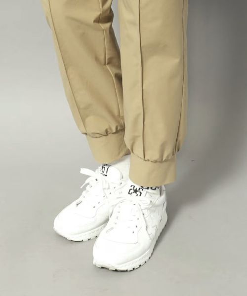 アダバットのパンツ