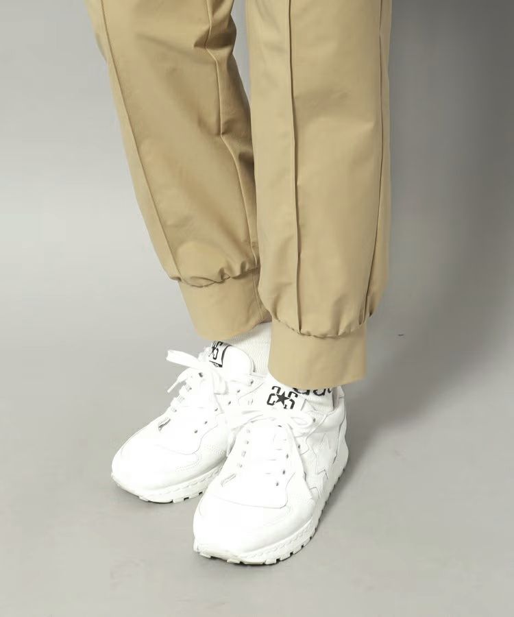 アダバットのパンツ