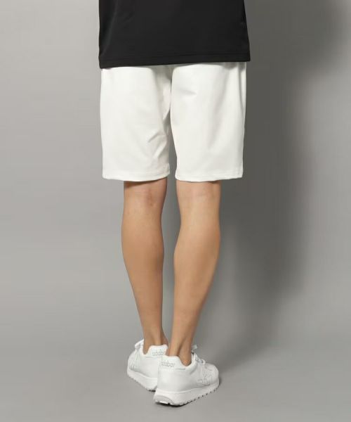アダバットのパンツ
