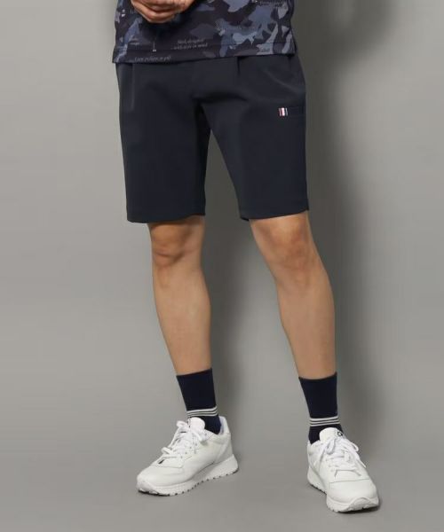 アダバットのパンツ