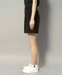 アダバットのパンツ
