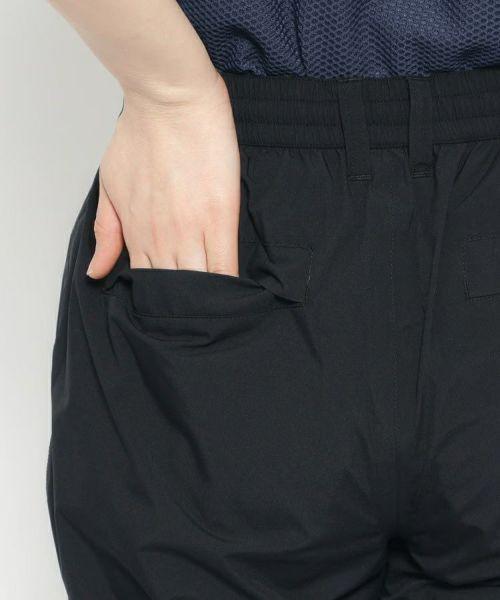 アダバットのレインパンツ