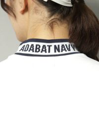 アダバットのハイネックシャツ