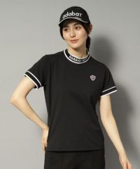アダバットのハイネックシャツ