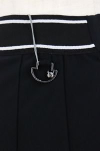 ワックのスカート