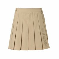 ワックのスカート