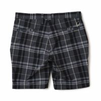ヴィトゥエルブのショートパンツ