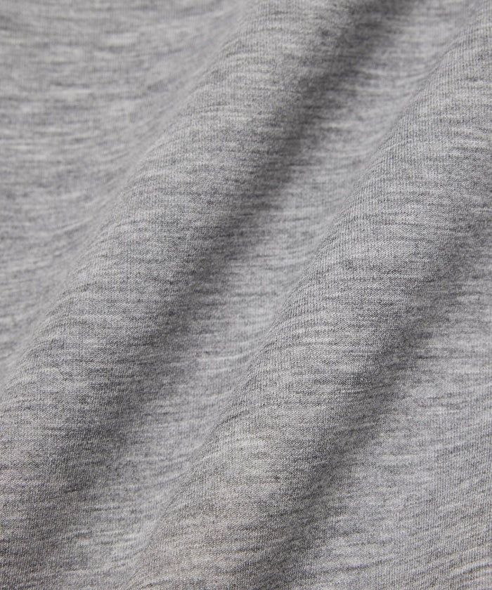 ジュンアンドロペのパーカー