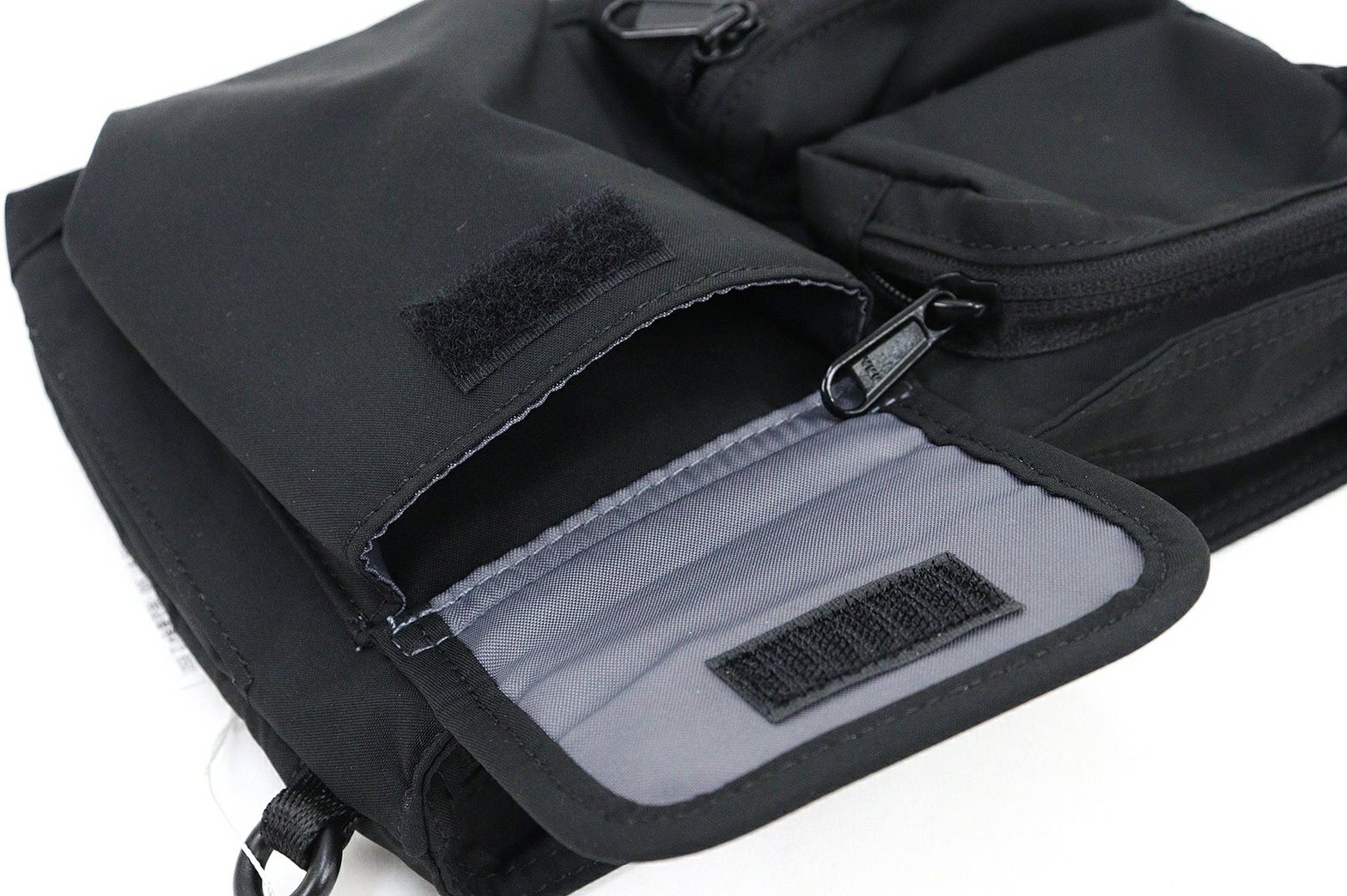 ジュンアンドロペのカートバッグ