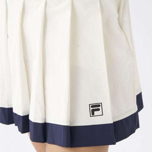 フィラゴルフのスカート