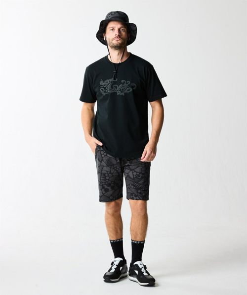 ダンスウィズドラゴンのTシャツ
