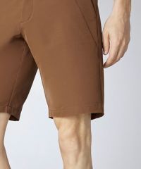 デサントゴルフのパンツ
