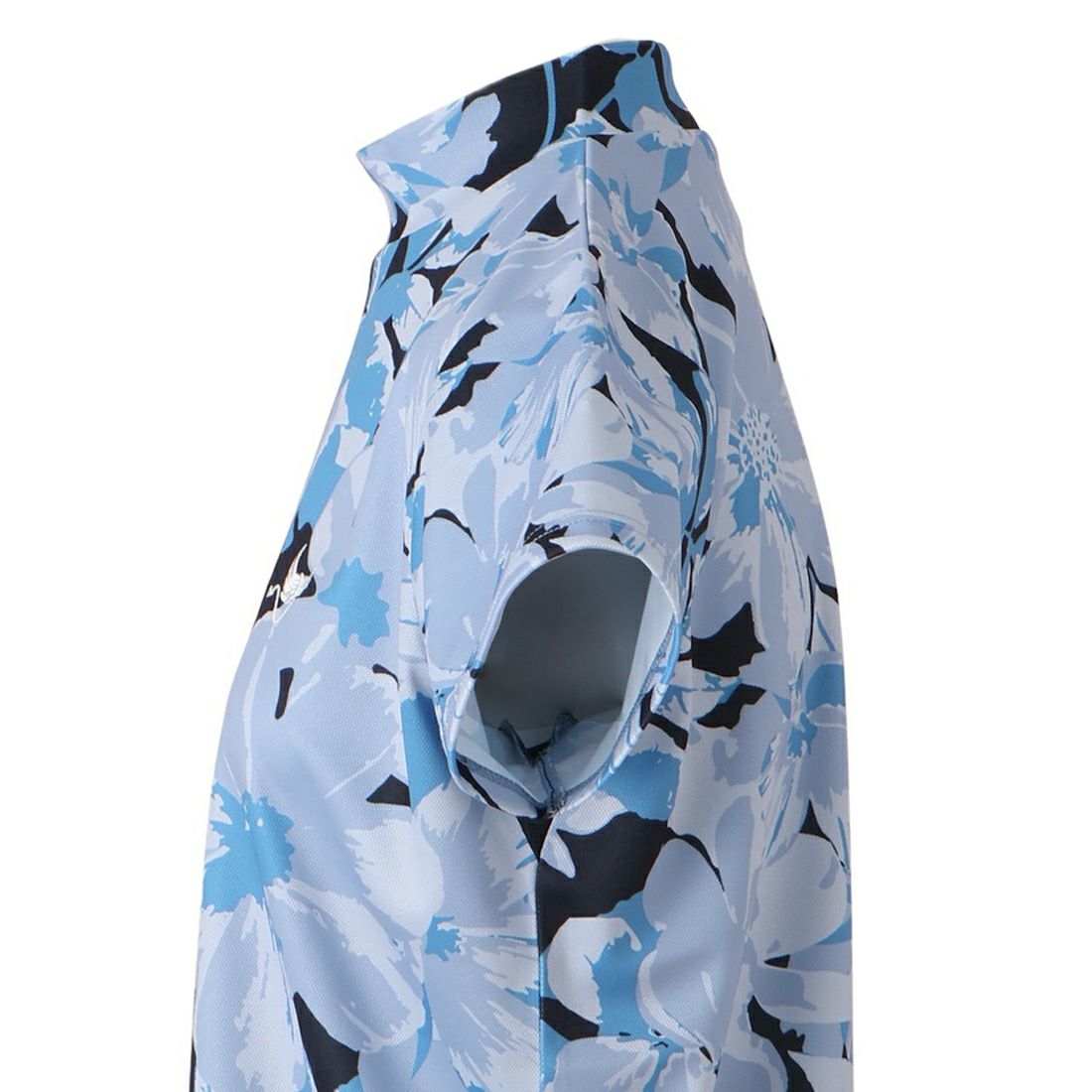 クランクのハイネックシャツ