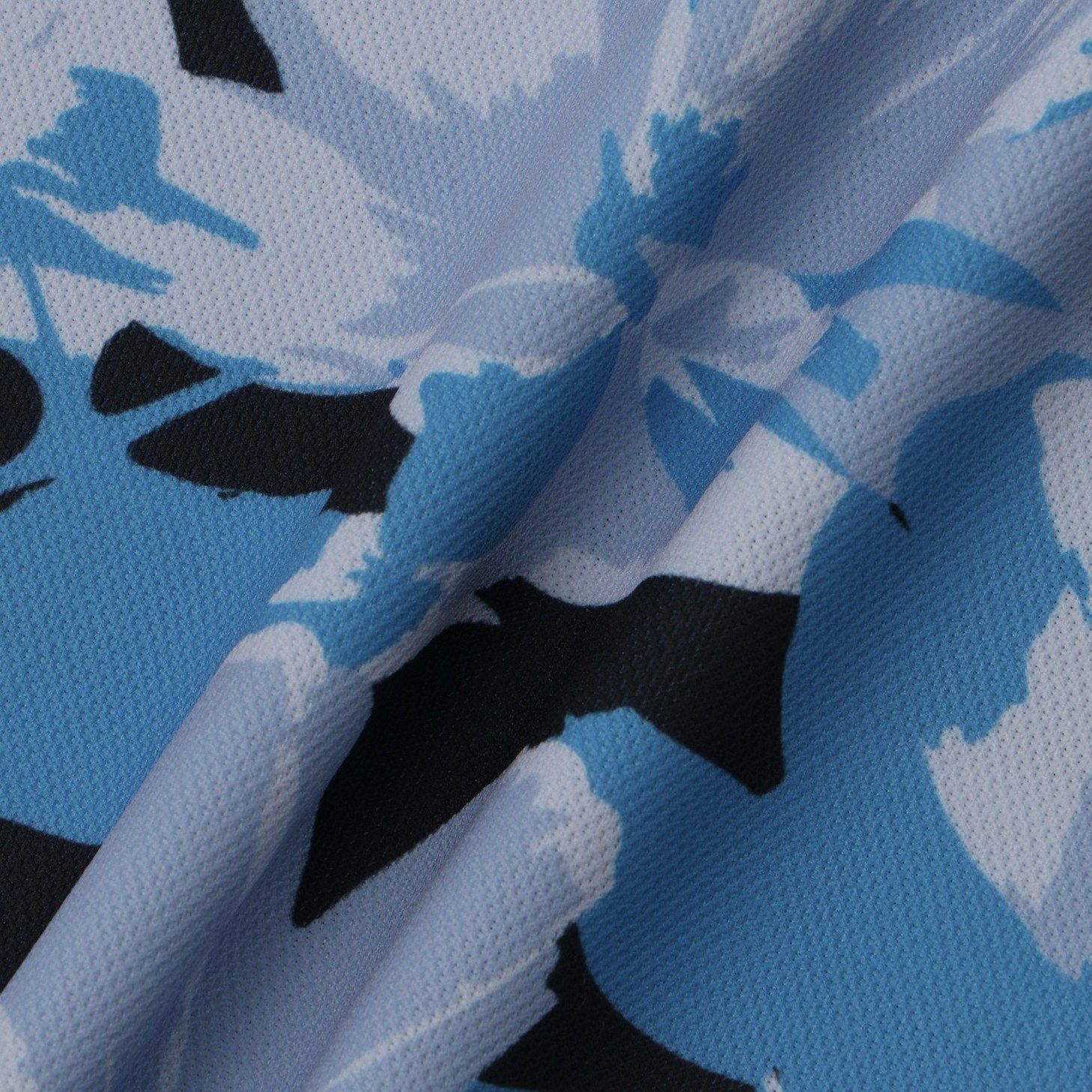 クランクのハイネックシャツ