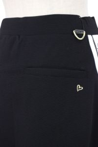 SY32のスカート