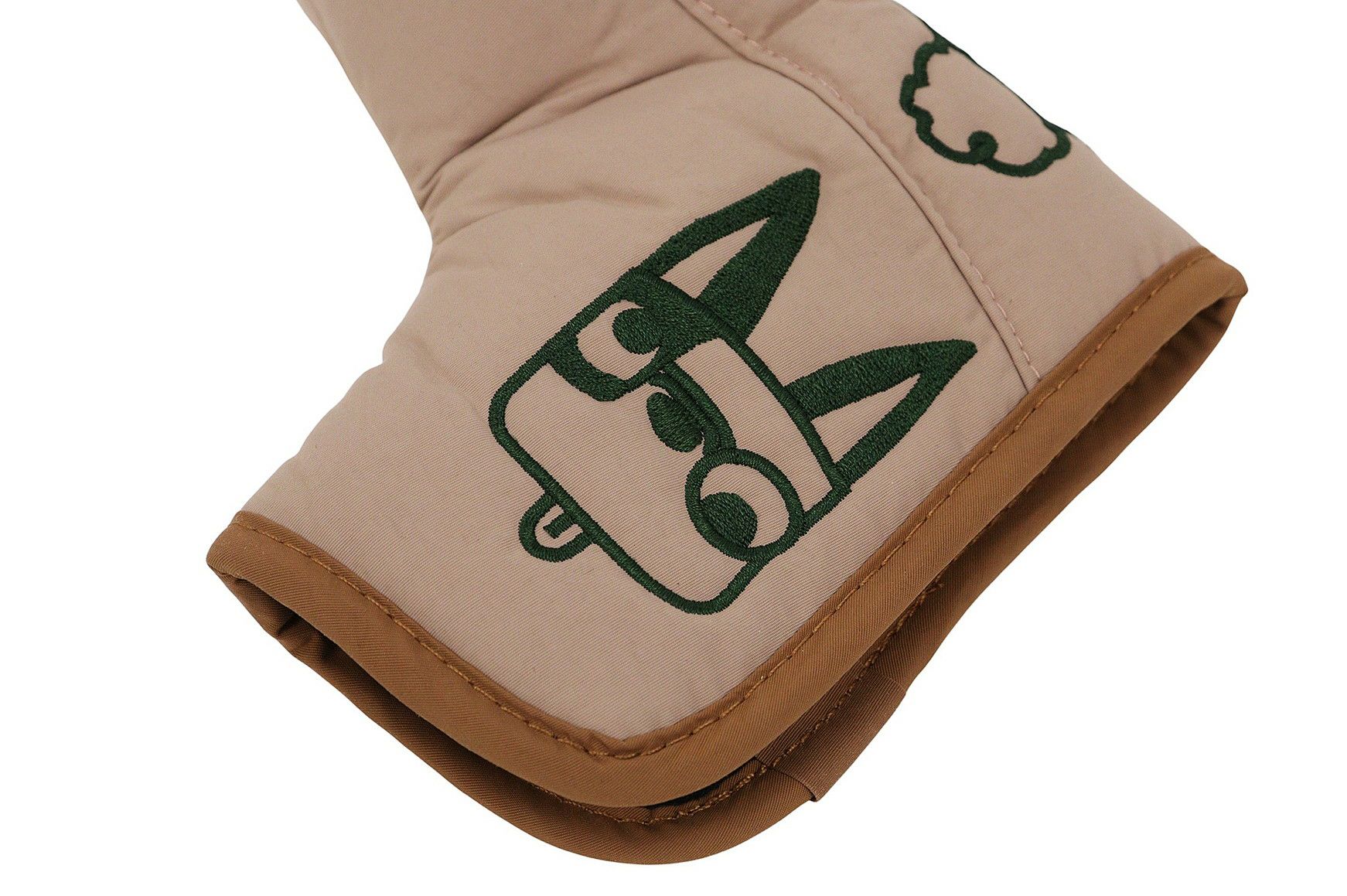 MUスポーツのパターカバー