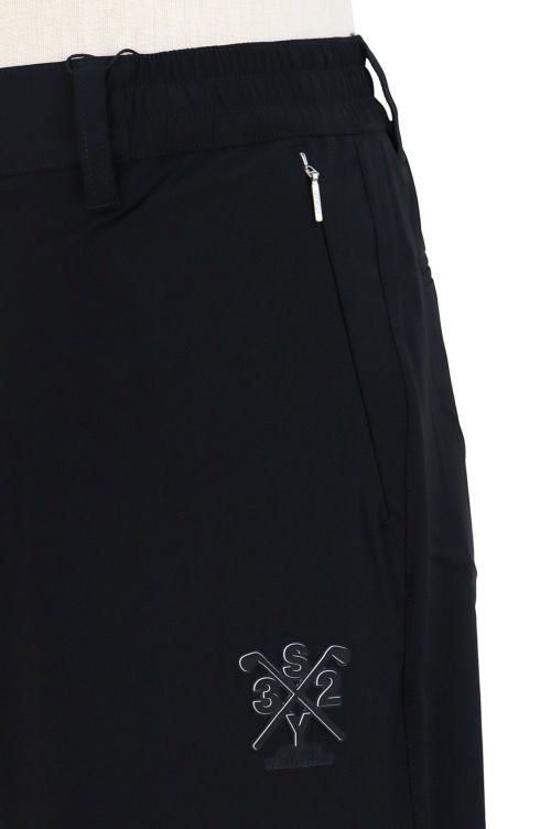 エスワイサーティトゥのショートパンツ