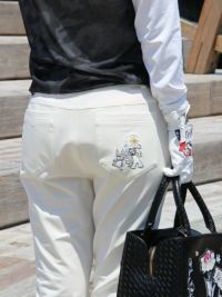 MUスポーツのパンツ