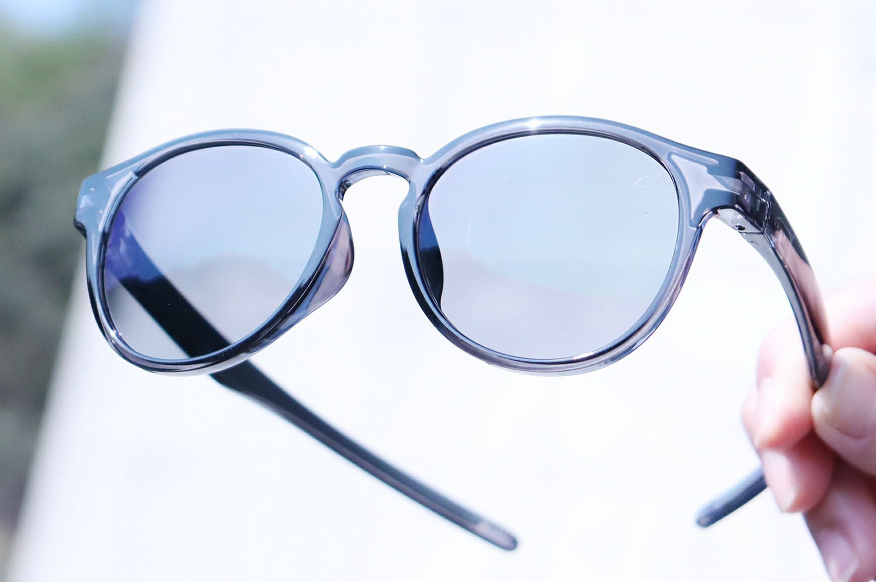 サルベージのサングラス調光レンズ