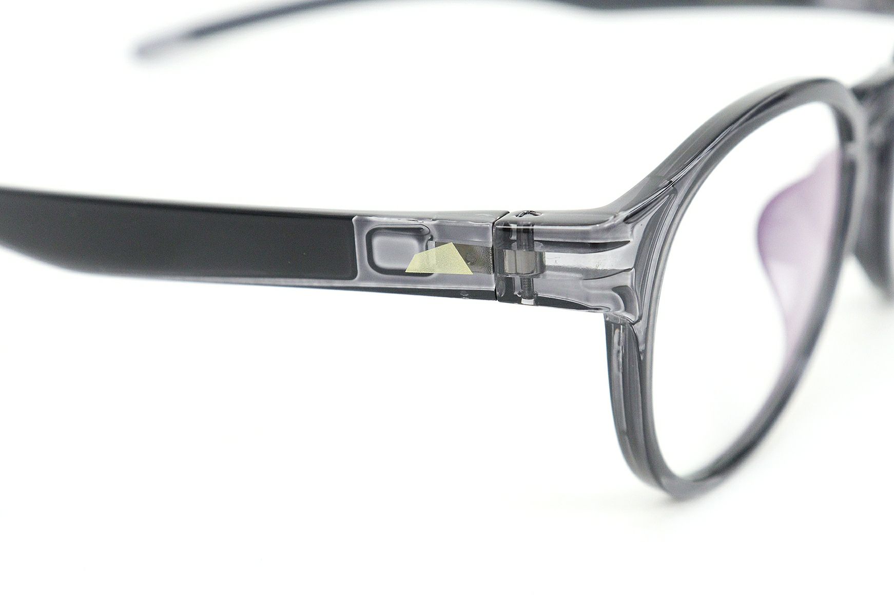 サルベージのサングラス調光レンズ