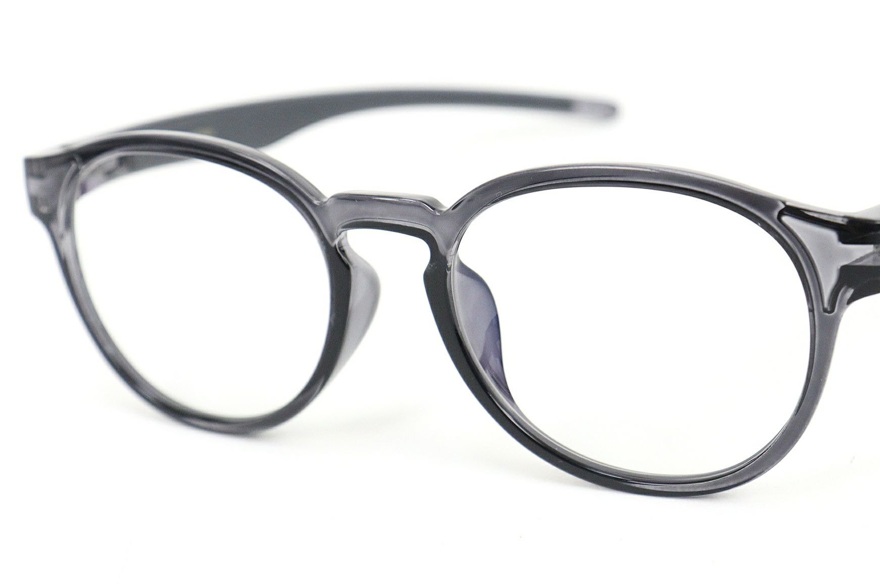 サルベージのサングラス調光レンズ