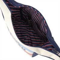 クランク日本正規品のカートバッグ