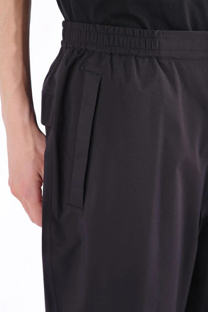 ニューバランスゴルフのレインブルゾン＆レインパンツ