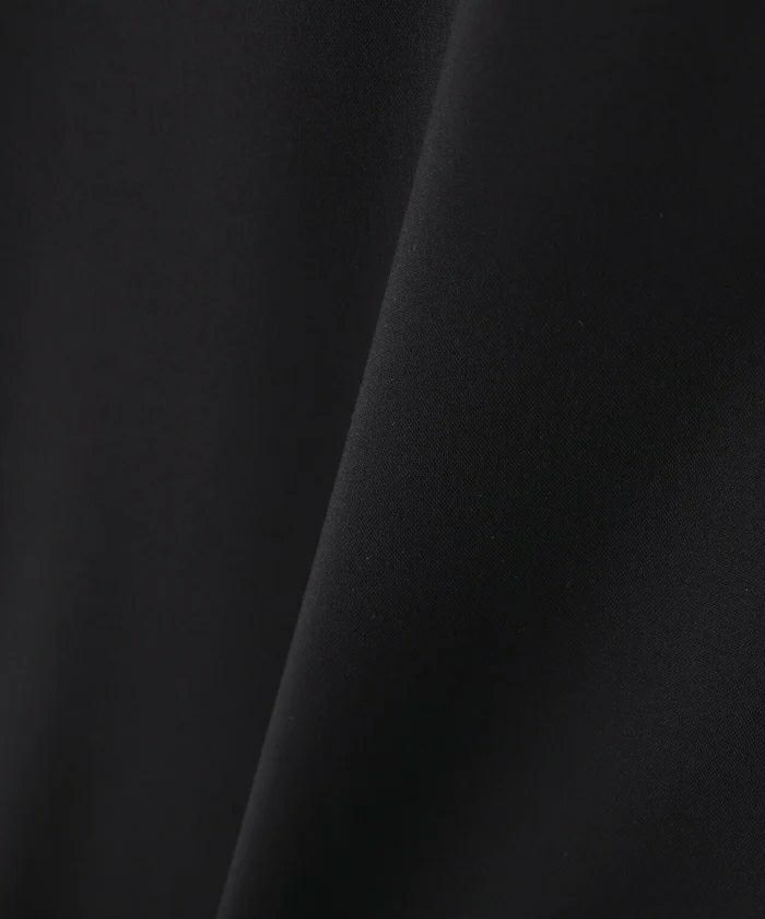 ニューバランスゴルフのレインワンピース