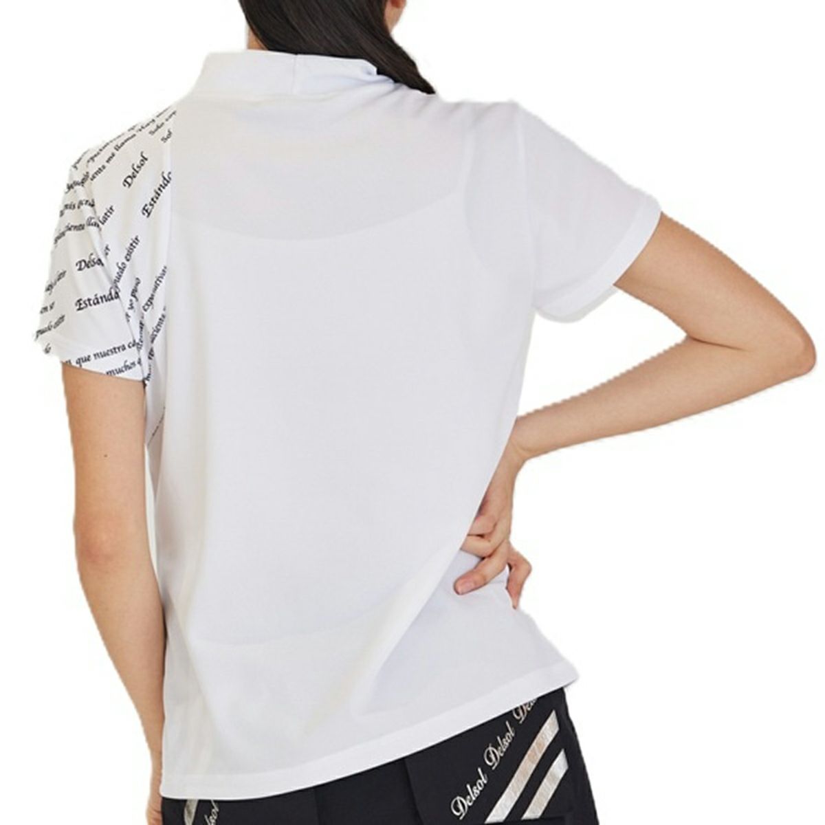 デルソルゴルフのハイネックシャツ