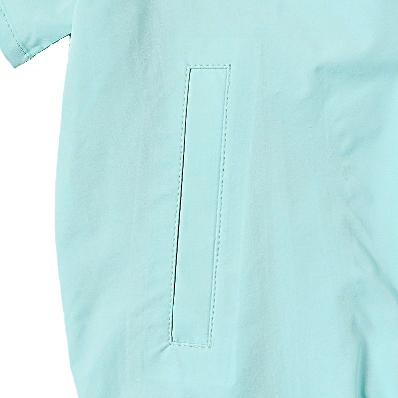 モナデルソルのポロシャツ