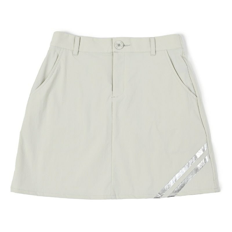 デルソルゴルフのスカート