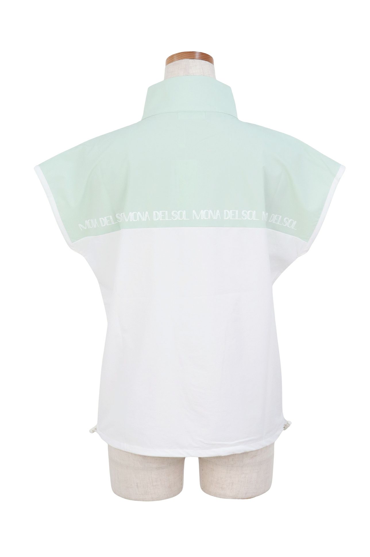 モナデルソルのポロシャツ